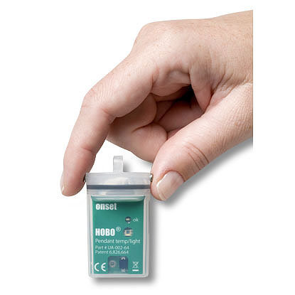 HOBO® 温度/光度(防水)数据记录器UA-002-64